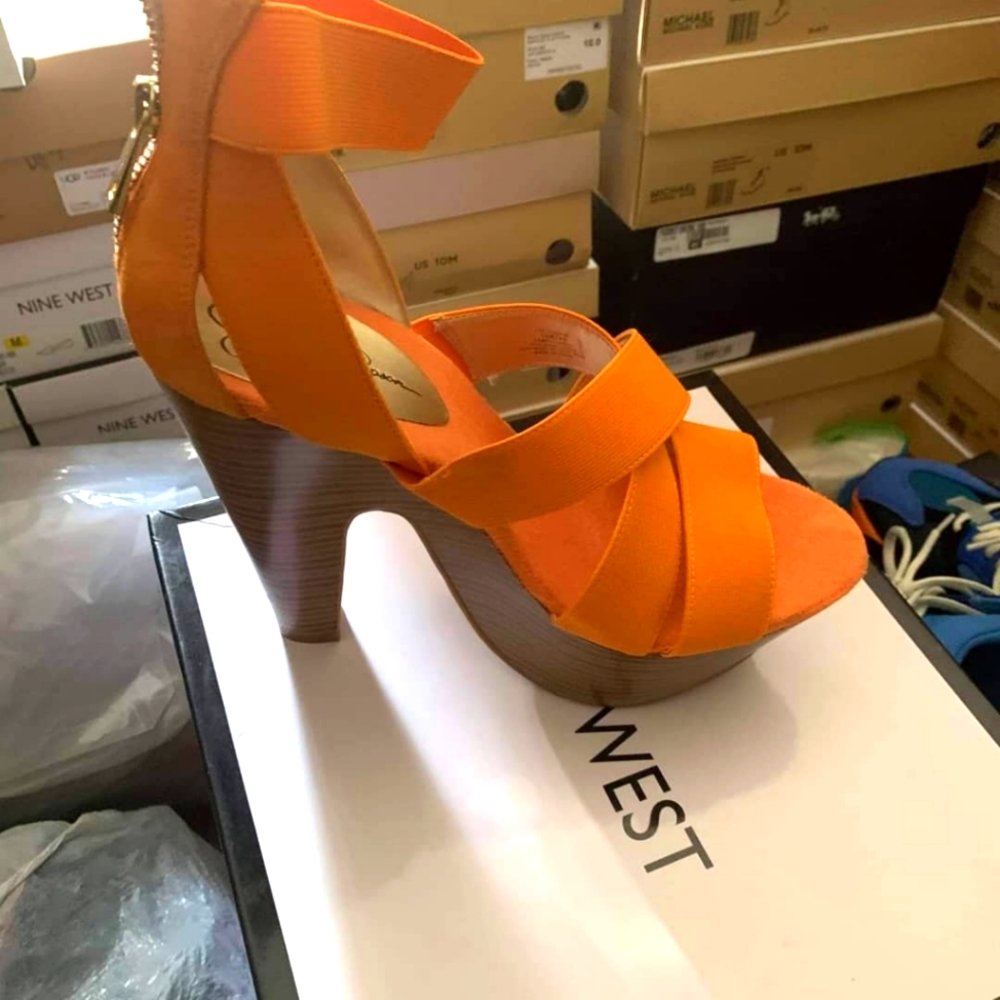 Size 10 fashion heels